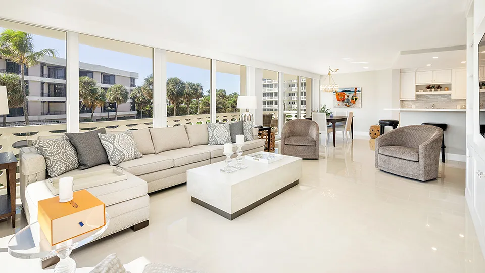 100 Sunrise Ave - Unit 322
