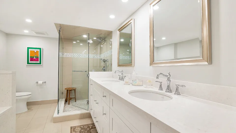 100 Sunrise Ave - Unit 322