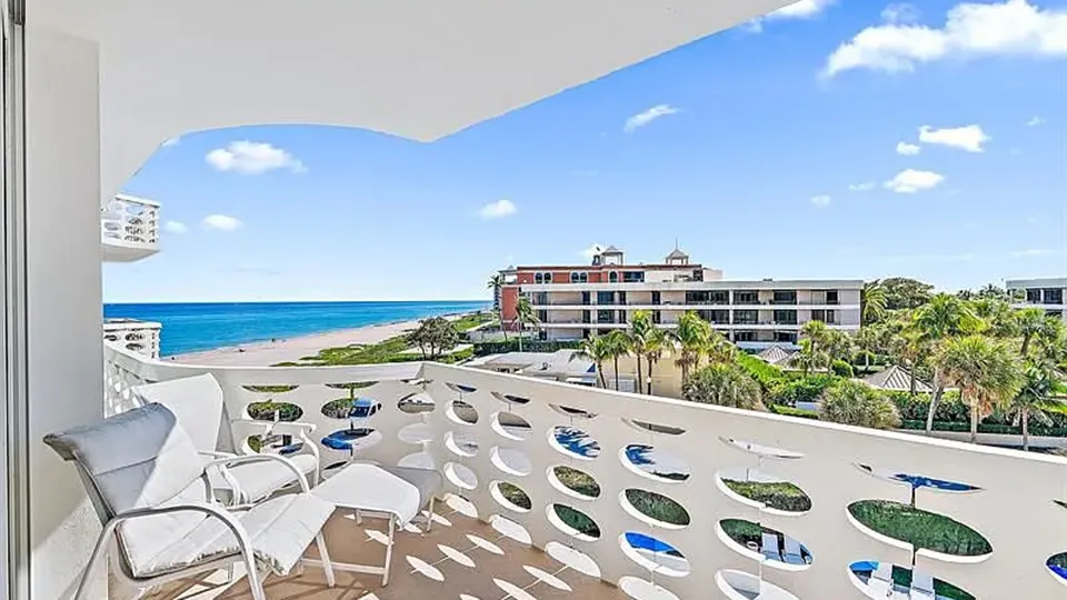 100 Sunrise Ave - Unit 509
