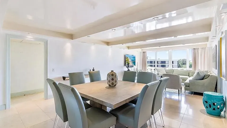 100 Sunrise Ave - Unit 509