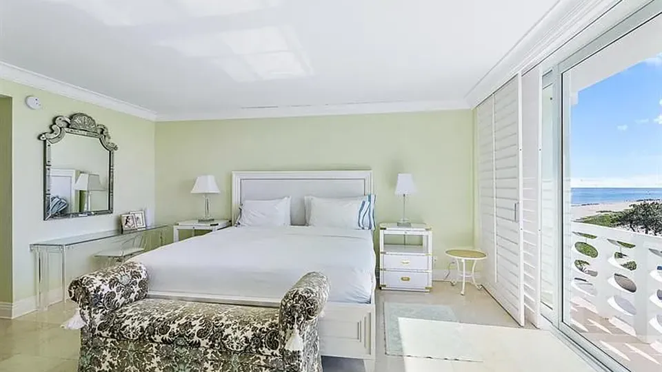 100 Sunrise Ave - Unit 509