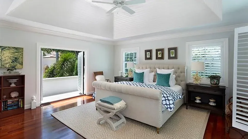 327 Arabian Rd