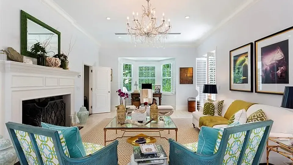 327 Arabian Rd