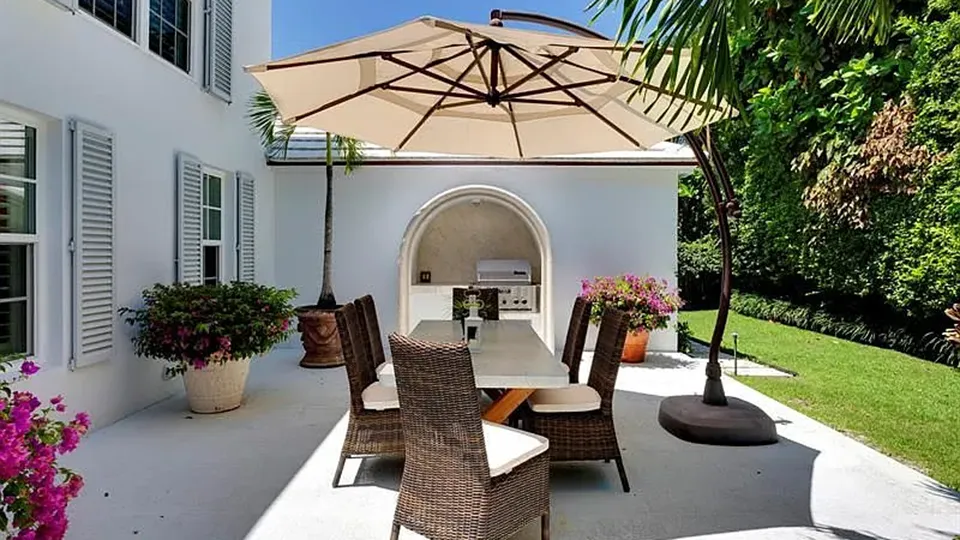 327 Arabian Rd