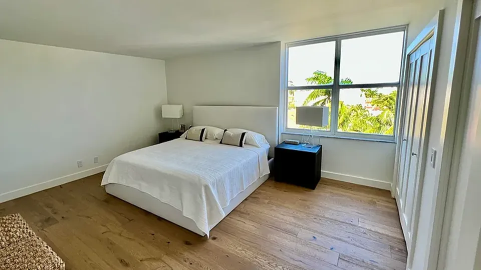 354 Chilean Ave Apt 6F
