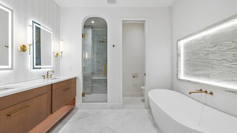223 Sunset Ave Unit 202