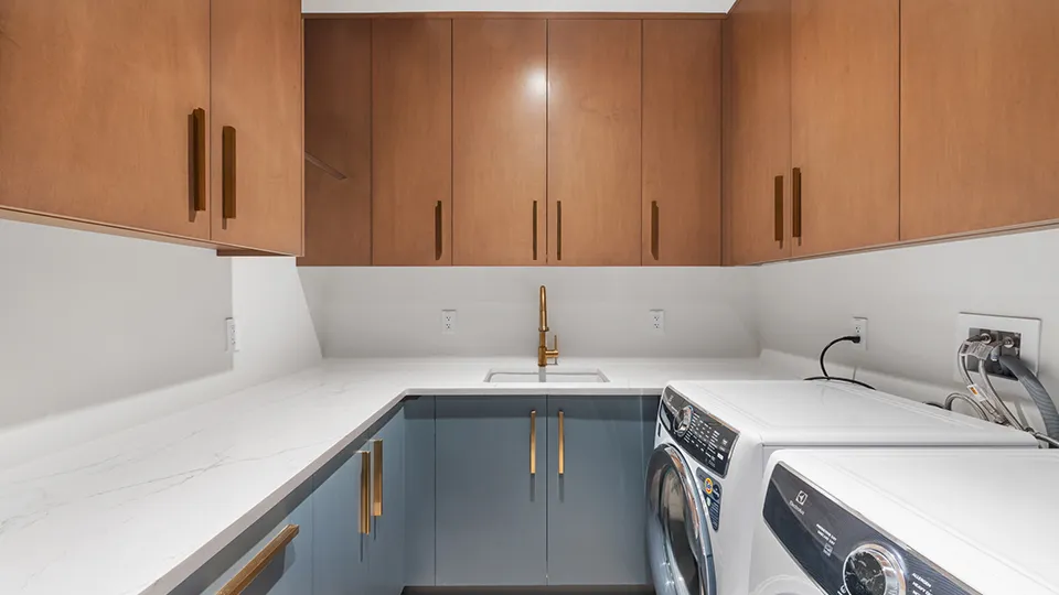 223 Sunset Ave Unit 202
