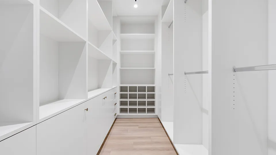 223 Sunset Ave Unit 203