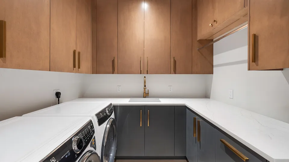 223 Sunset Ave Unit 203