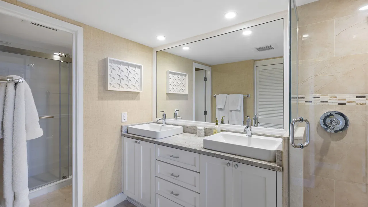 100 Sunrise Ave Unit 225