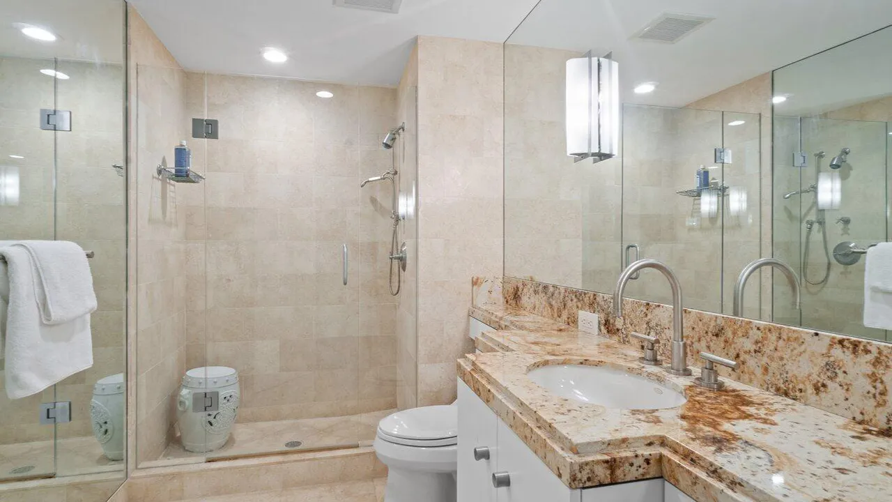 127 Peruvian Ave - Unit 101