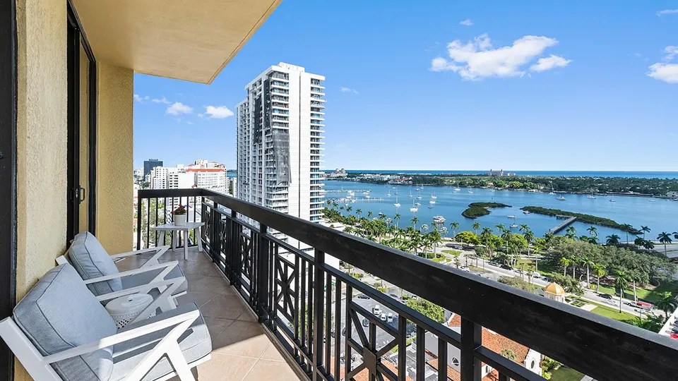 701 S Olive Ave - Apt 1419