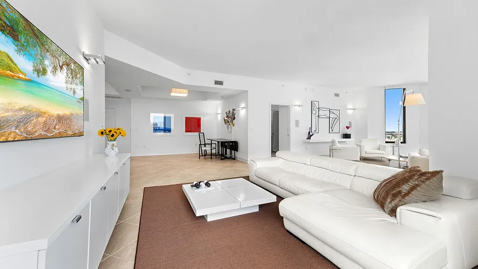 701 S Olive Ave - Apt 1419