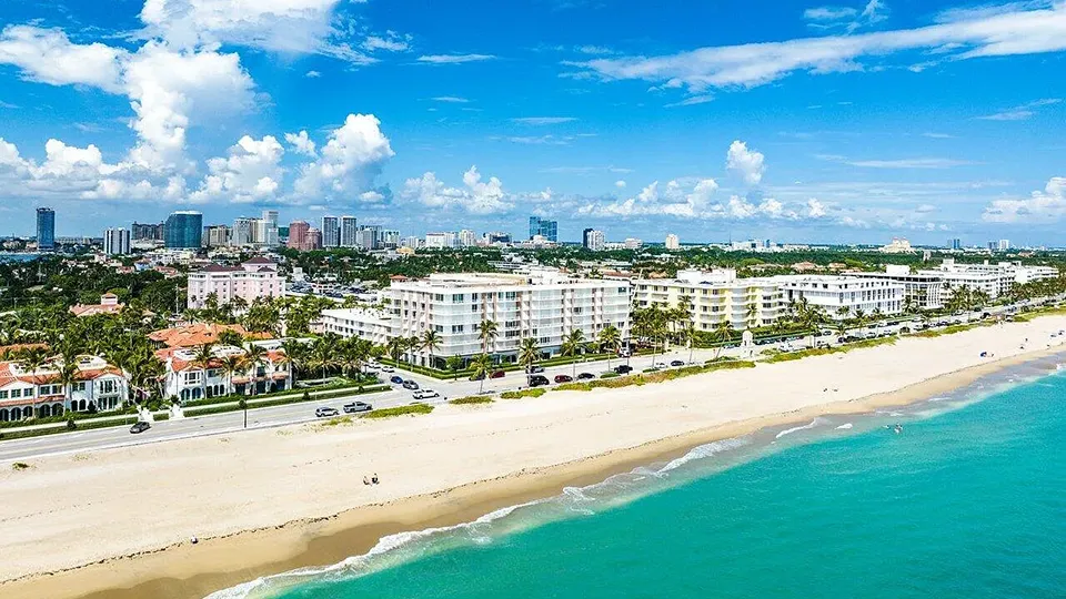 100 Worth Ave - Unit 220