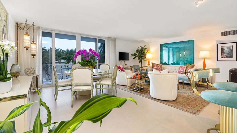354 Chilean Ave. Apt 3A